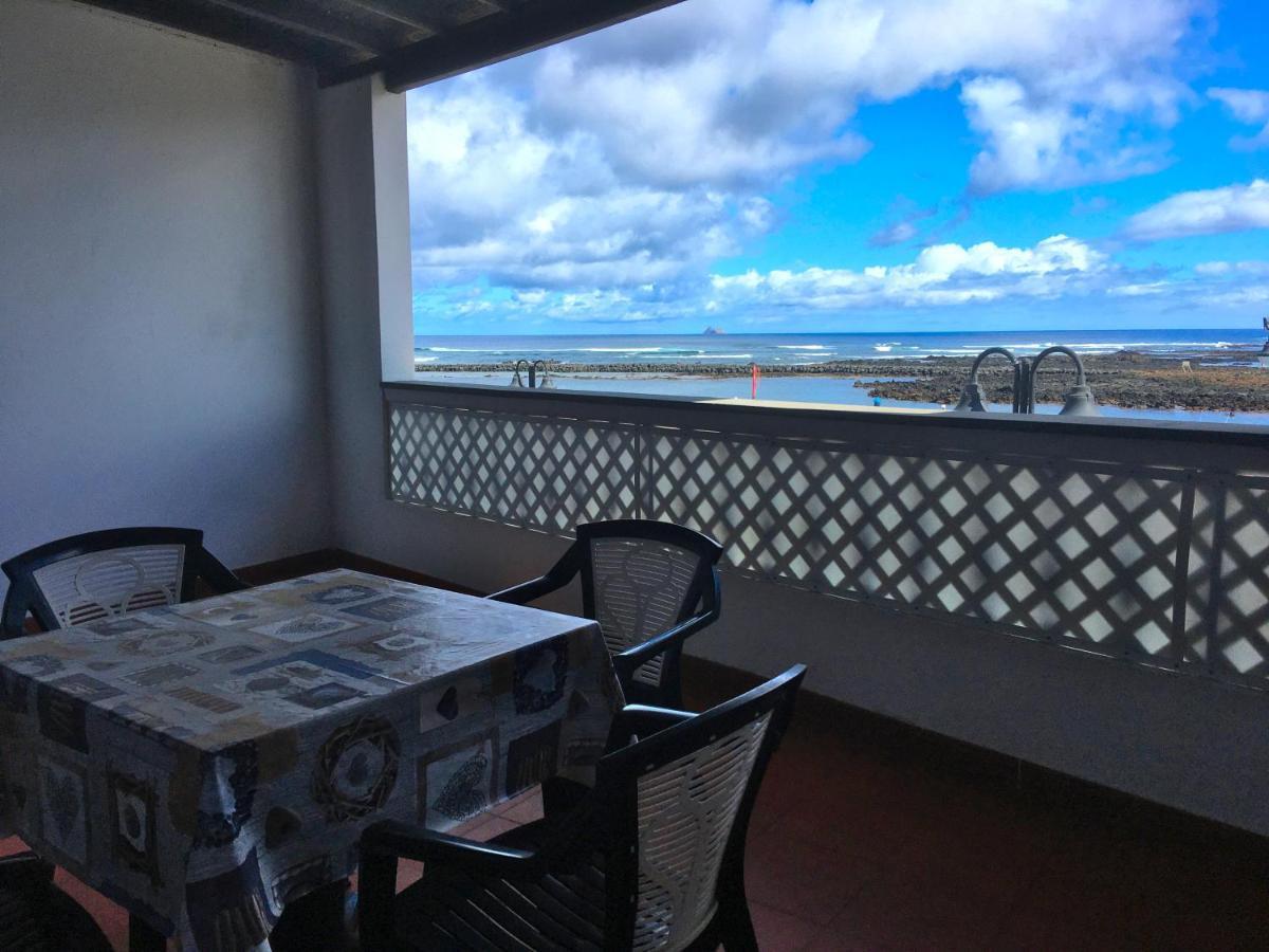 Appartement Orzola Frente Al Mar Extérieur photo